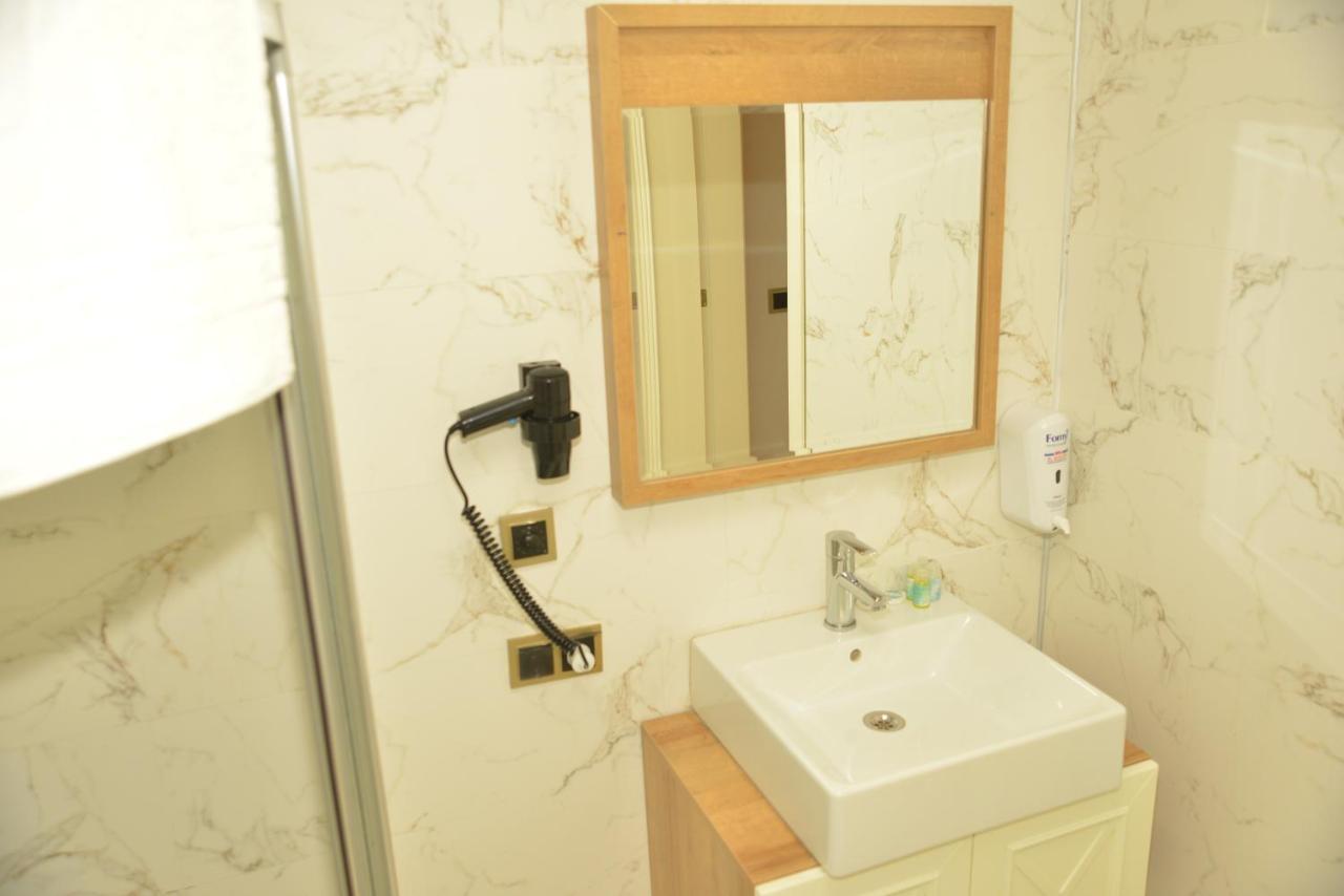 Adiyaman Park Hotel Екстер'єр фото